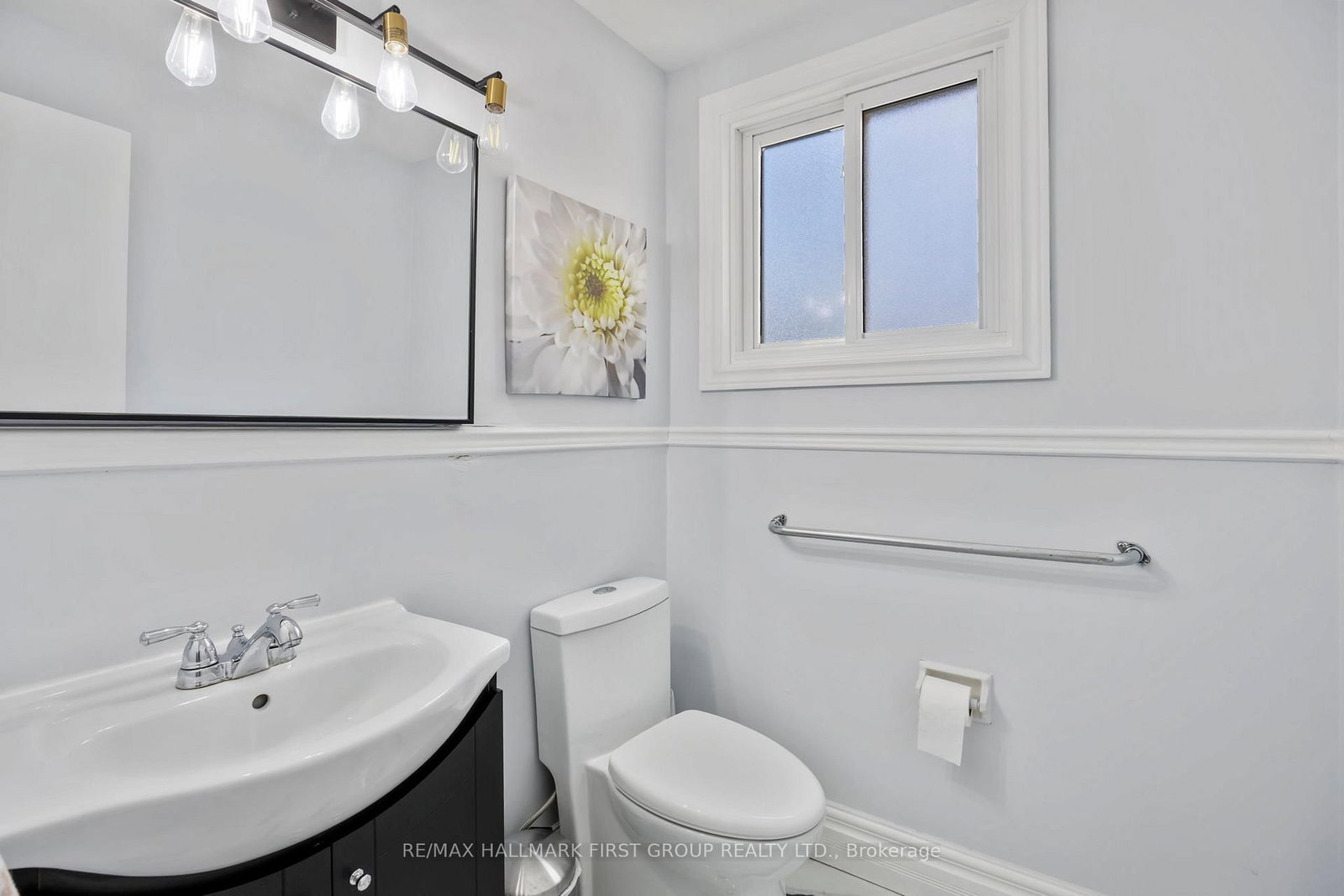 Detached House for sale at 1994 FAIRPORT Road, Pickering, Ontario, L1V 1T6 - Dunbarton - MLS: E12890598