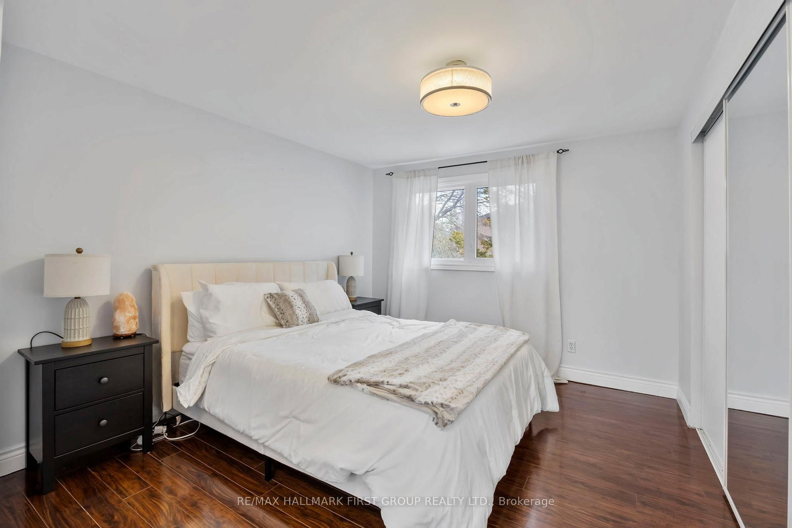 Detached House for sale at 1994 FAIRPORT Road, Pickering, Ontario, L1V 1T6 - Dunbarton - MLS: E12890598