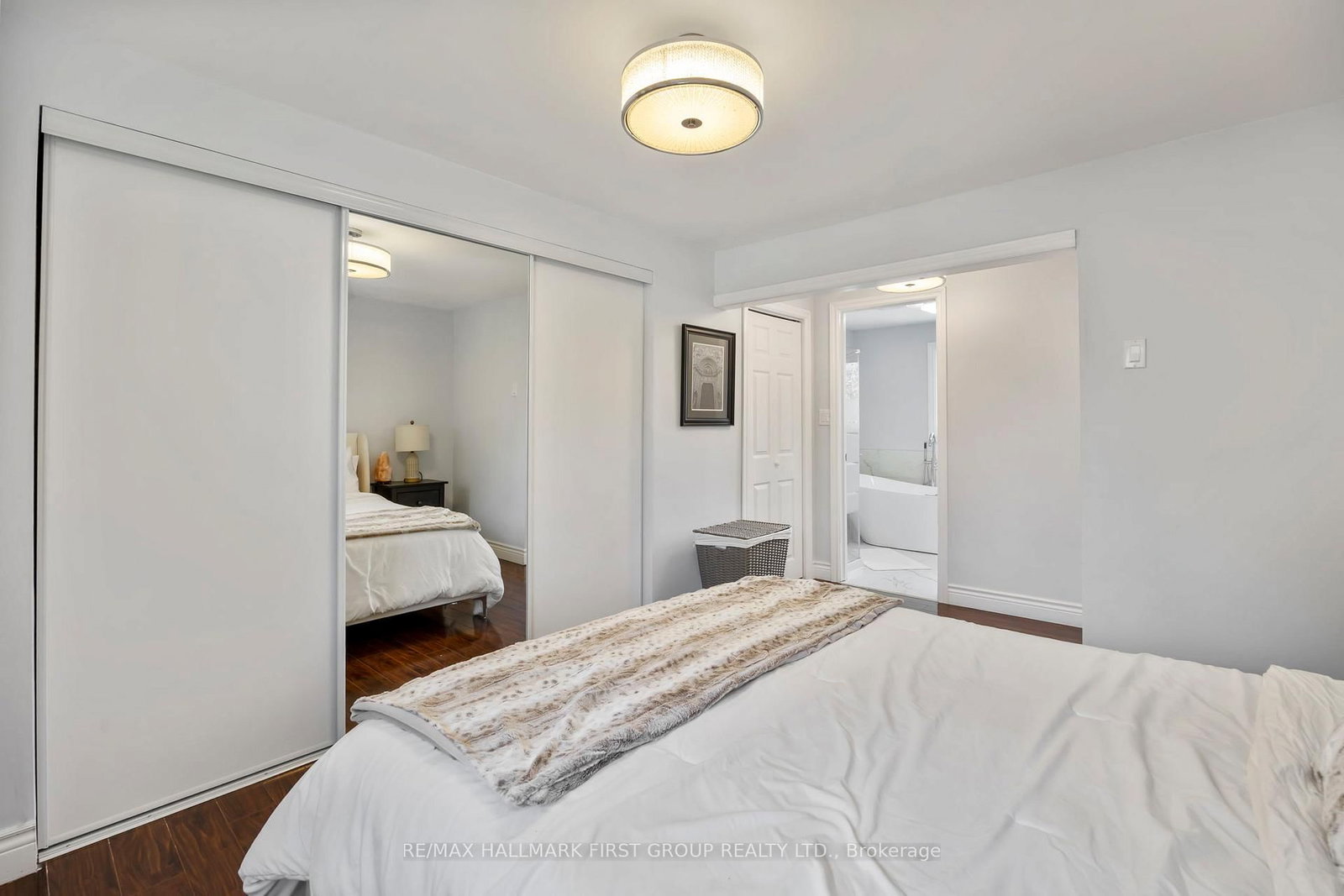 Detached House for sale at 1994 FAIRPORT Road, Pickering, Ontario, L1V 1T6 - Dunbarton - MLS: E12890598