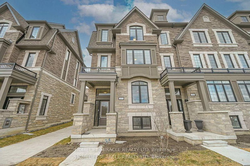 17 Selfridge Way, Whitby, L1N 0N9 | Image 2