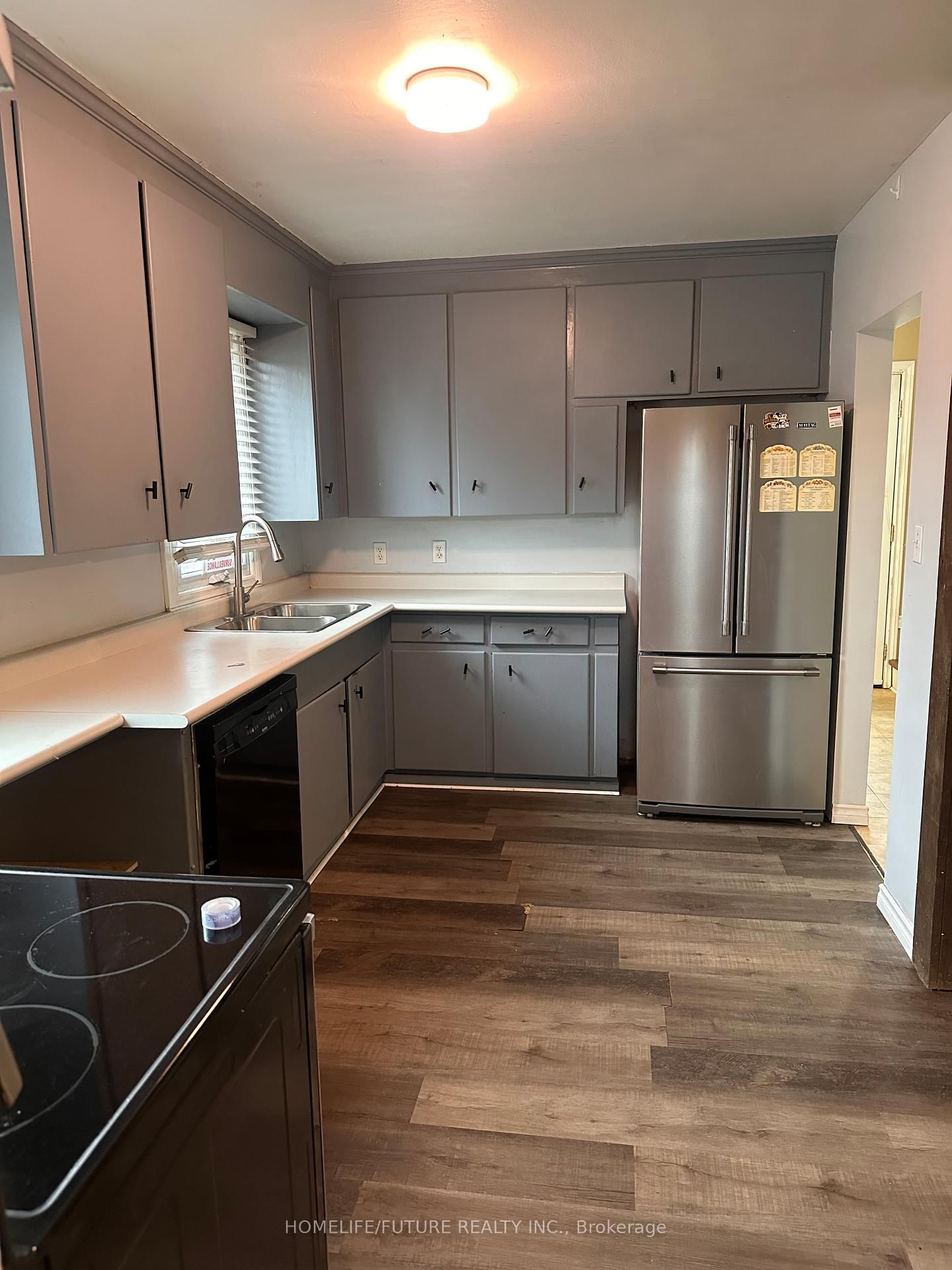 1418 Wilson Road N - Photo 4