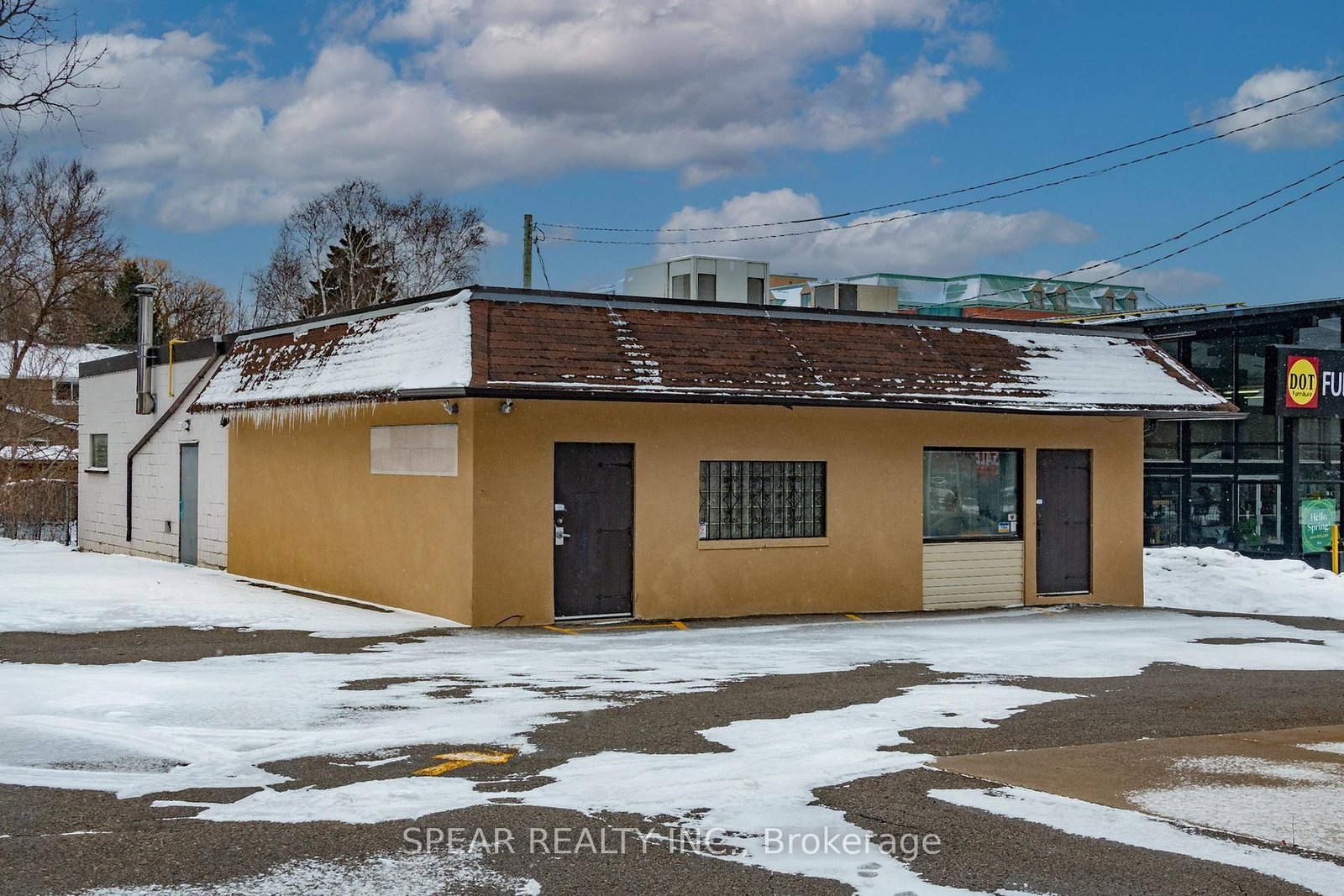 421 Dundas Street E - Photo 4