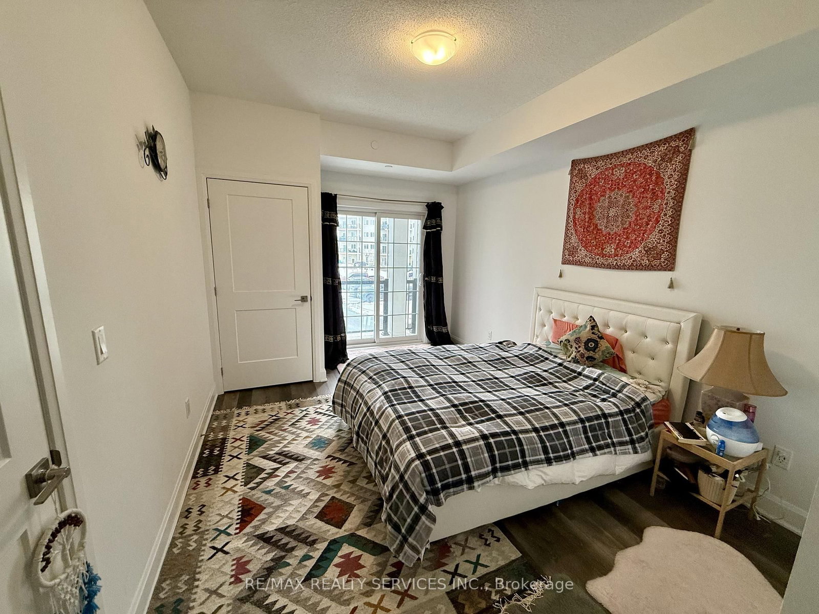 50 Lakebreeze Drive, Unit 229 - Photo 17