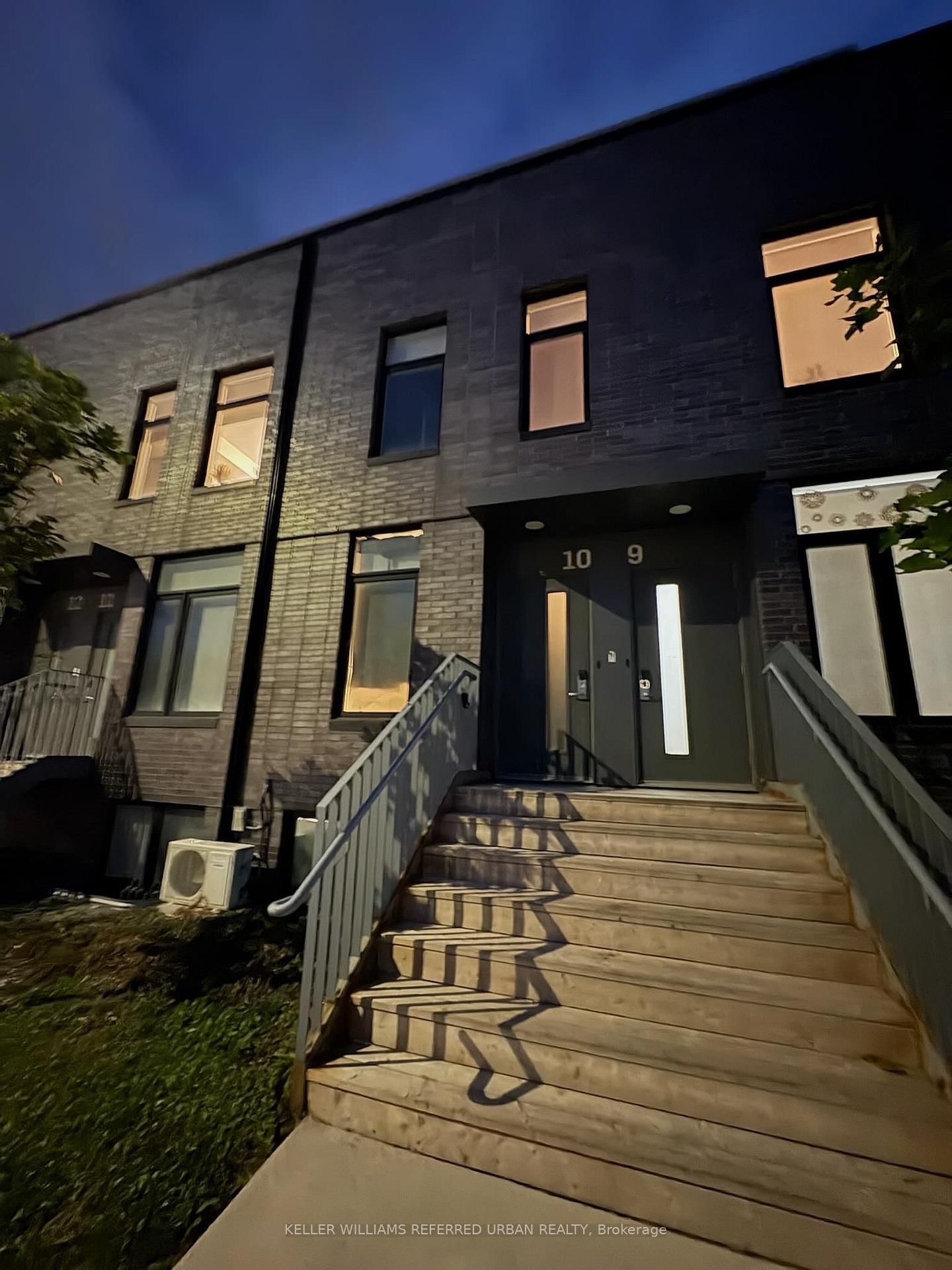 1720 Simcoe Street N, Unit 10-3 - Photo 2