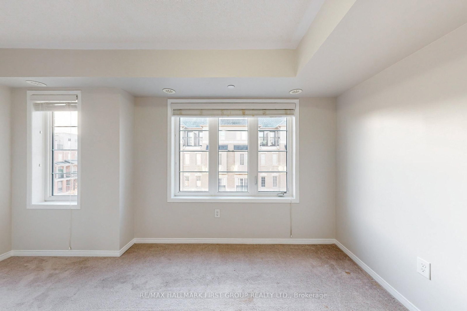 Townhouse for sale at 2532 Bromus Path, Oshawa, Ontario, L1L 0K7 - Windfields - MLS: E12891830