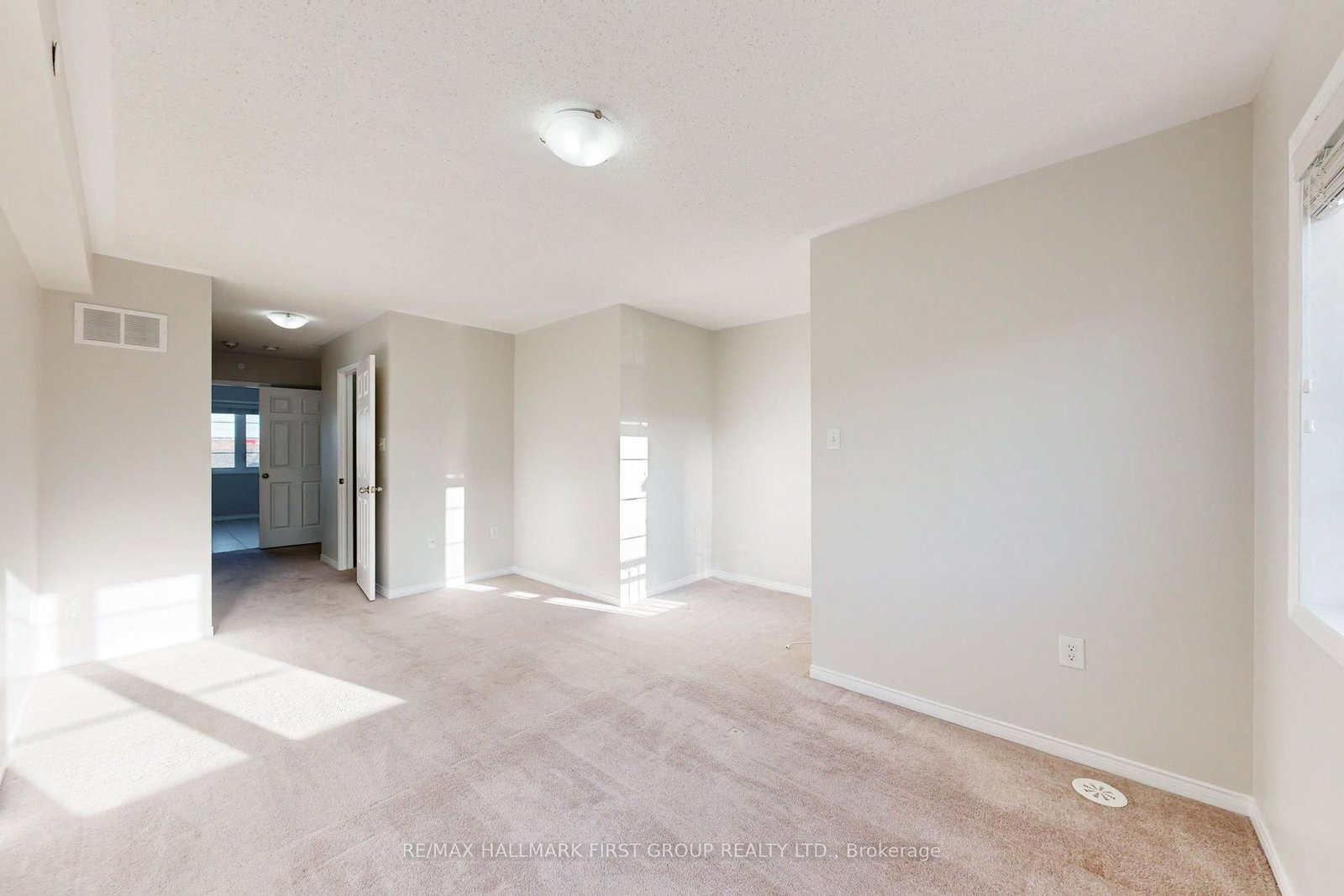 Townhouse for sale at 2532 Bromus Path, Oshawa, Ontario, L1L 0K7 - Windfields - MLS: E12891830