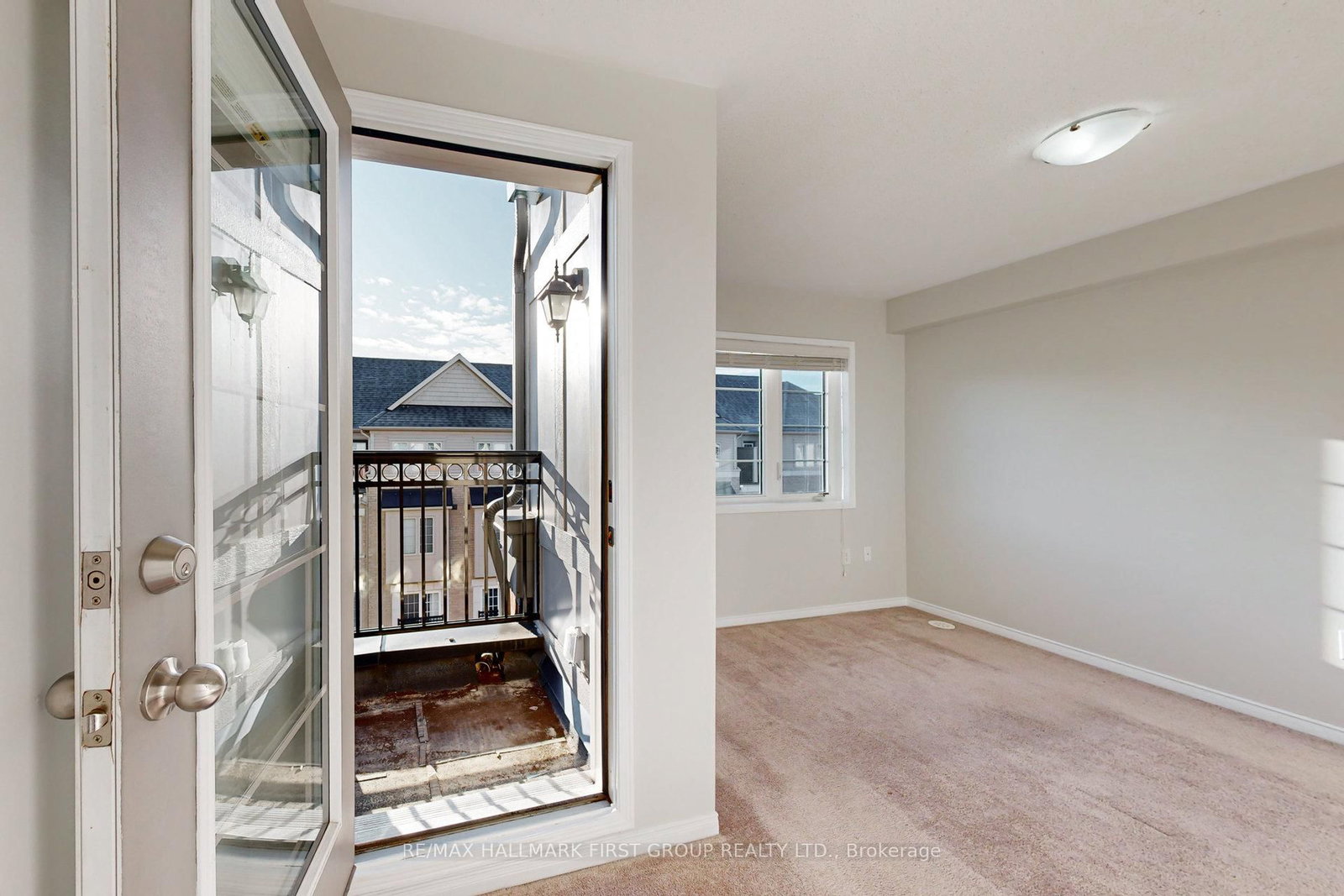 Townhouse for sale at 2532 Bromus Path, Oshawa, Ontario, L1L 0K7 - Windfields - MLS: E12891830