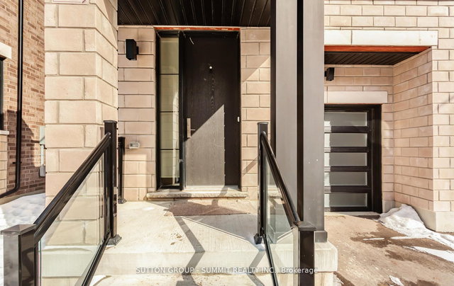 12 Lake Trail Way