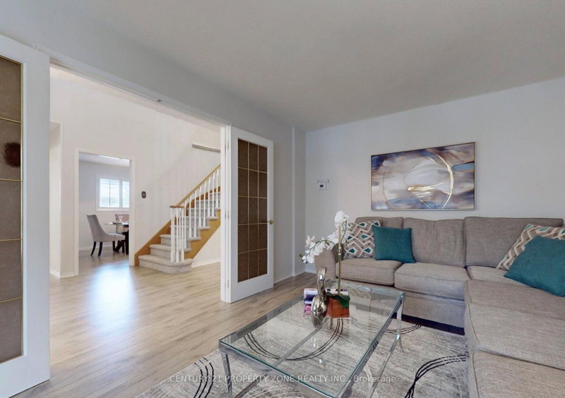 15 Ribblesdale Dr, Whitby, L1N 6Z3 | Image 3