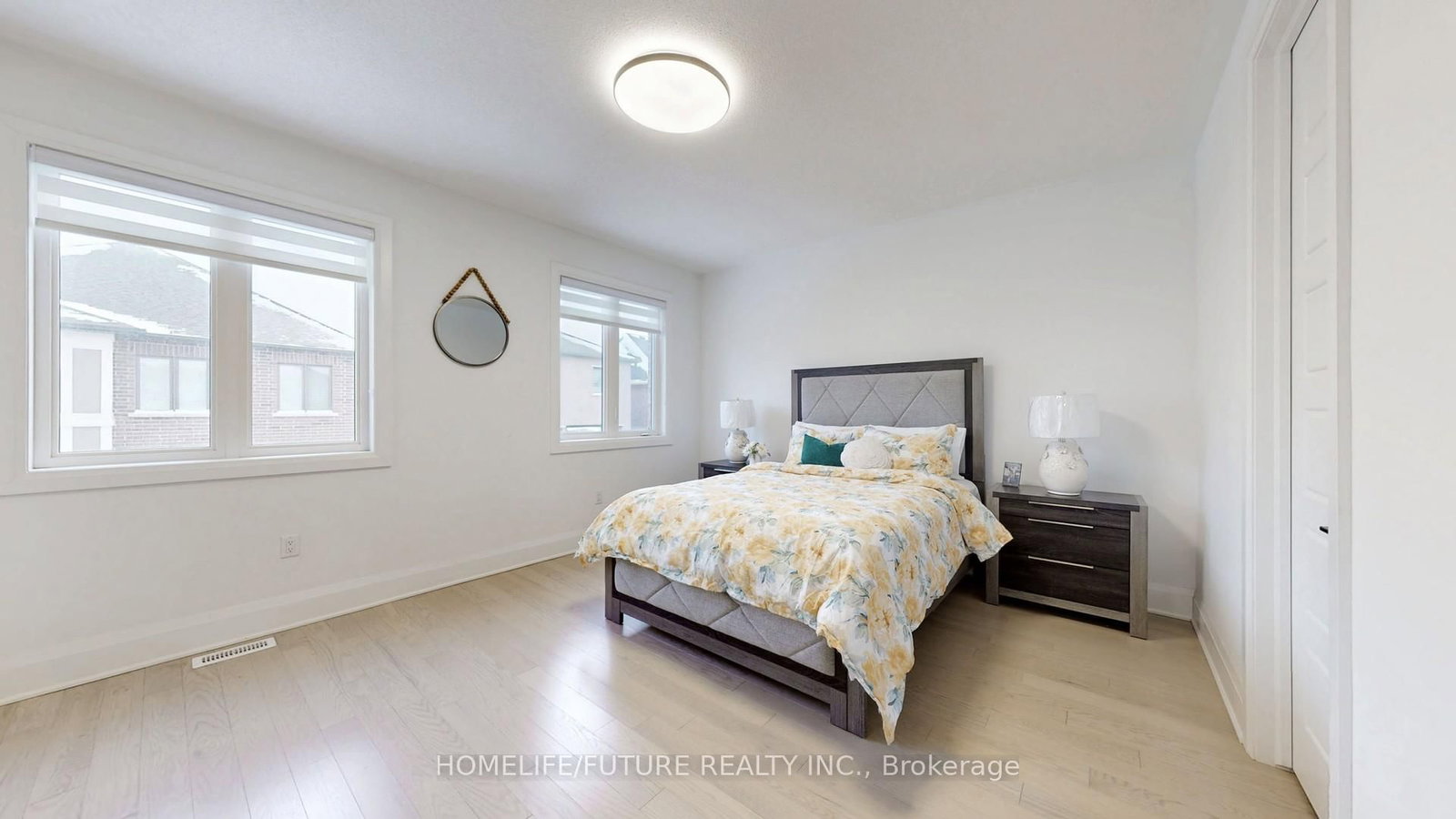 Detached House for sale at 1572 Honey Locust Place, Pickering, Ontario, L1X 0P1 - Rural Pickering - MLS: E12892822