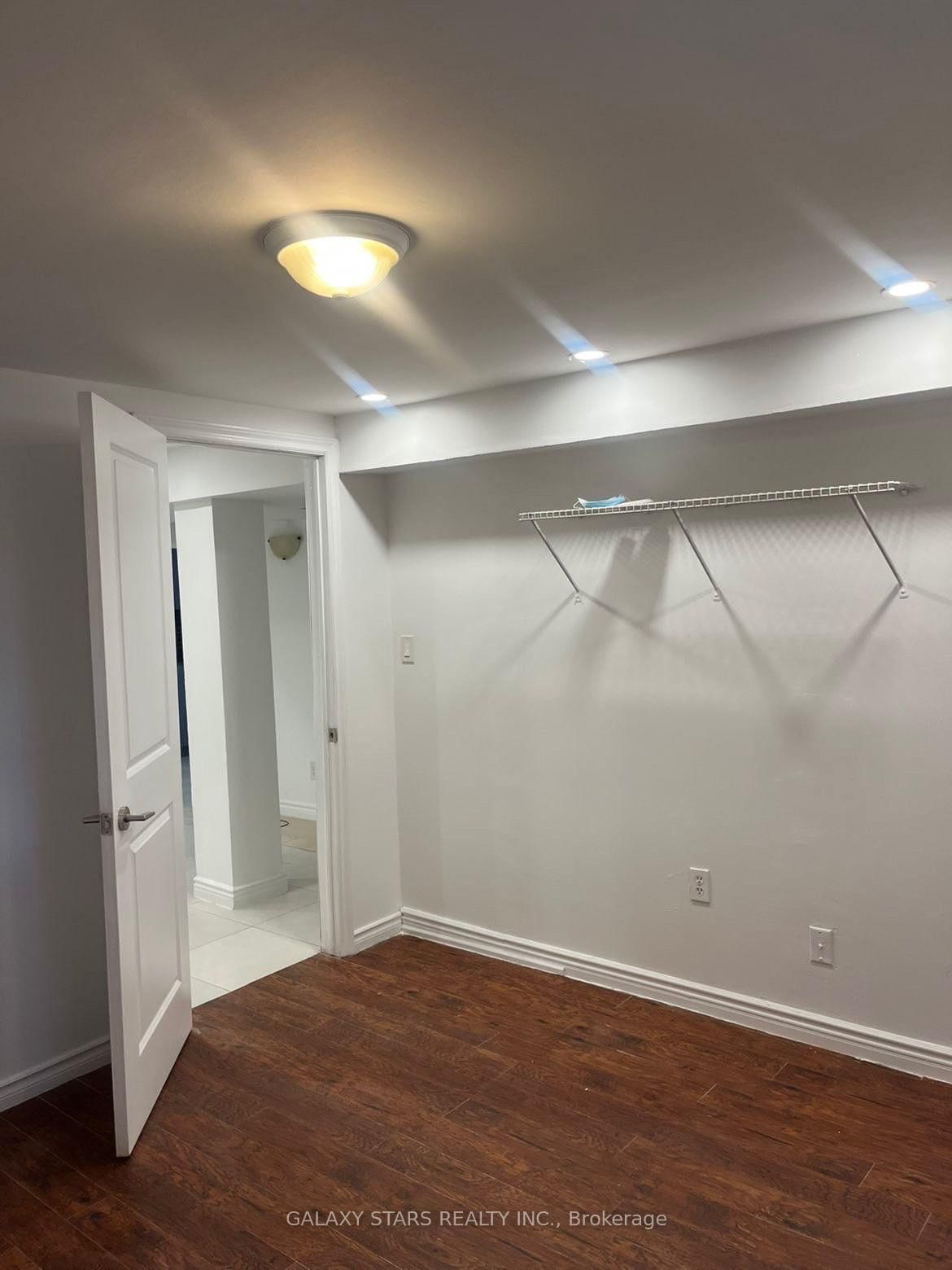 1411 Anton Square, Unit Bsmnt - Photo 7