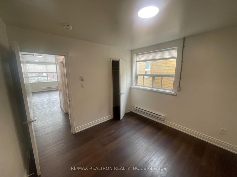 2 - 1985 Lawrence Ave E, Toronto, M1R 2Z2 | Image 3