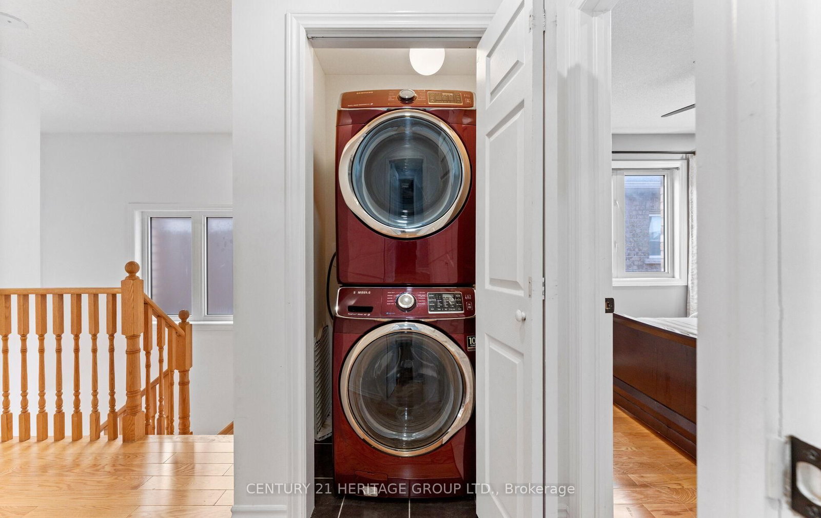 Detached House for sale at 1548 Winville Road, Pickering, Ontario, L1X 0C5 - Duffin Heights - MLS: E12893254