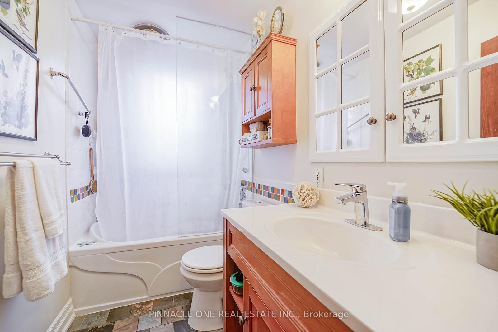 804 Byron Street S - Photo 18