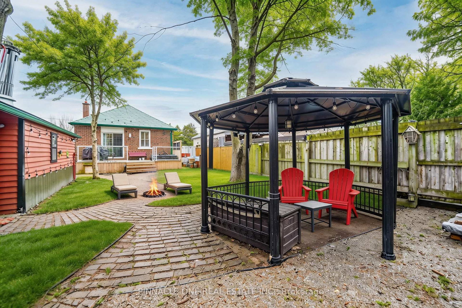 804 Byron Street S - Photo 43