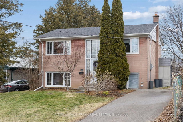 923 Greenwood Crescent