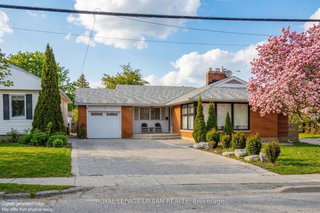92 Rossland Road E