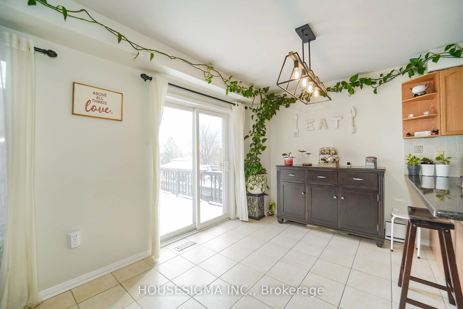 Detached House for sale at 49 Mount Pleasant Avenue, Whitby, Ontario, L1N 0E1 - Blue Grass Meadows - MLS: E12895802