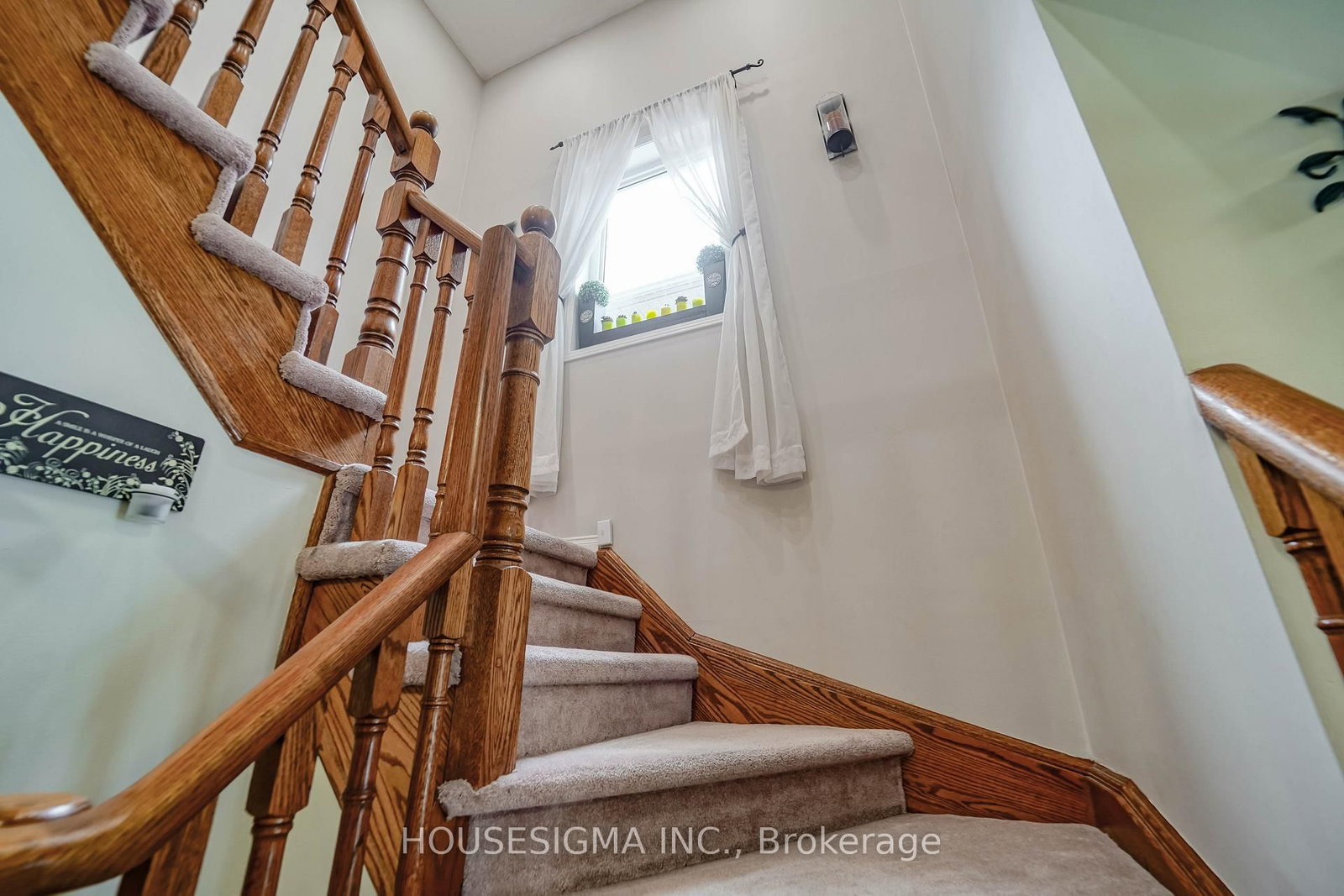 Detached House for sale at 49 Mount Pleasant Avenue, Whitby, Ontario, L1N 0E1 - Blue Grass Meadows - MLS: E12895802