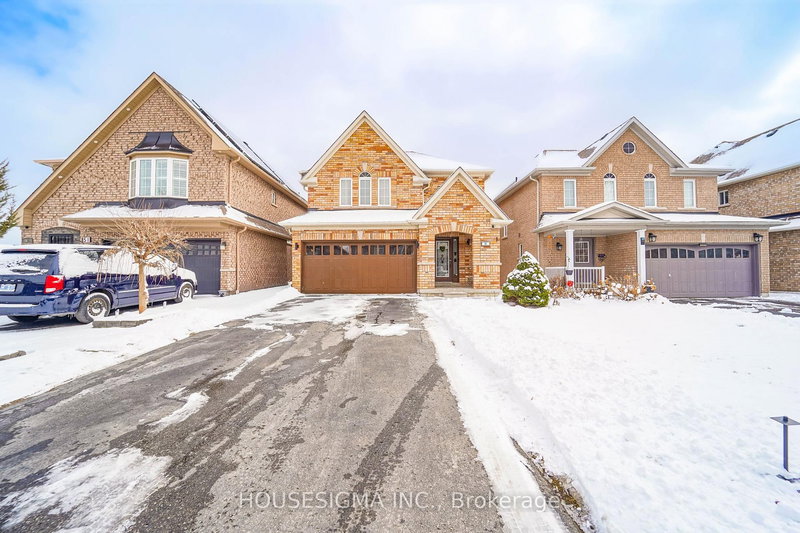 49 Mount Pleasant Ave, Whitby, L1N 0E1 | Image 2