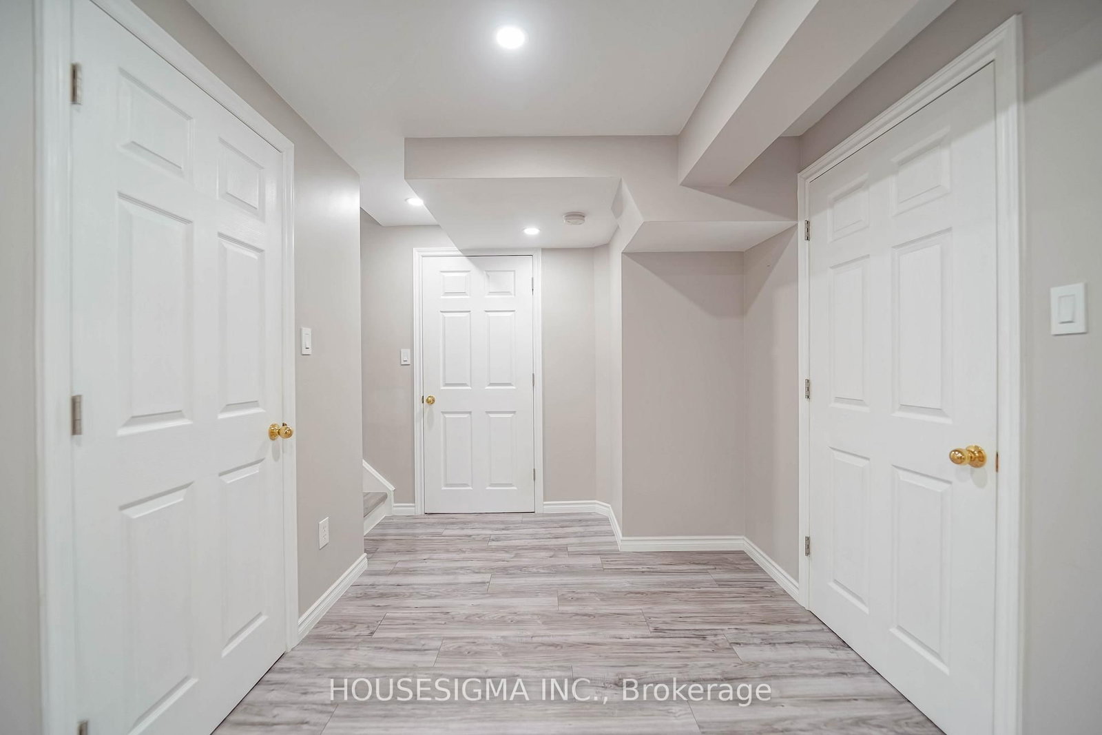 Detached House for sale at 49 Mount Pleasant Avenue, Whitby, Ontario, L1N 0E1 - Blue Grass Meadows - MLS: E12895802