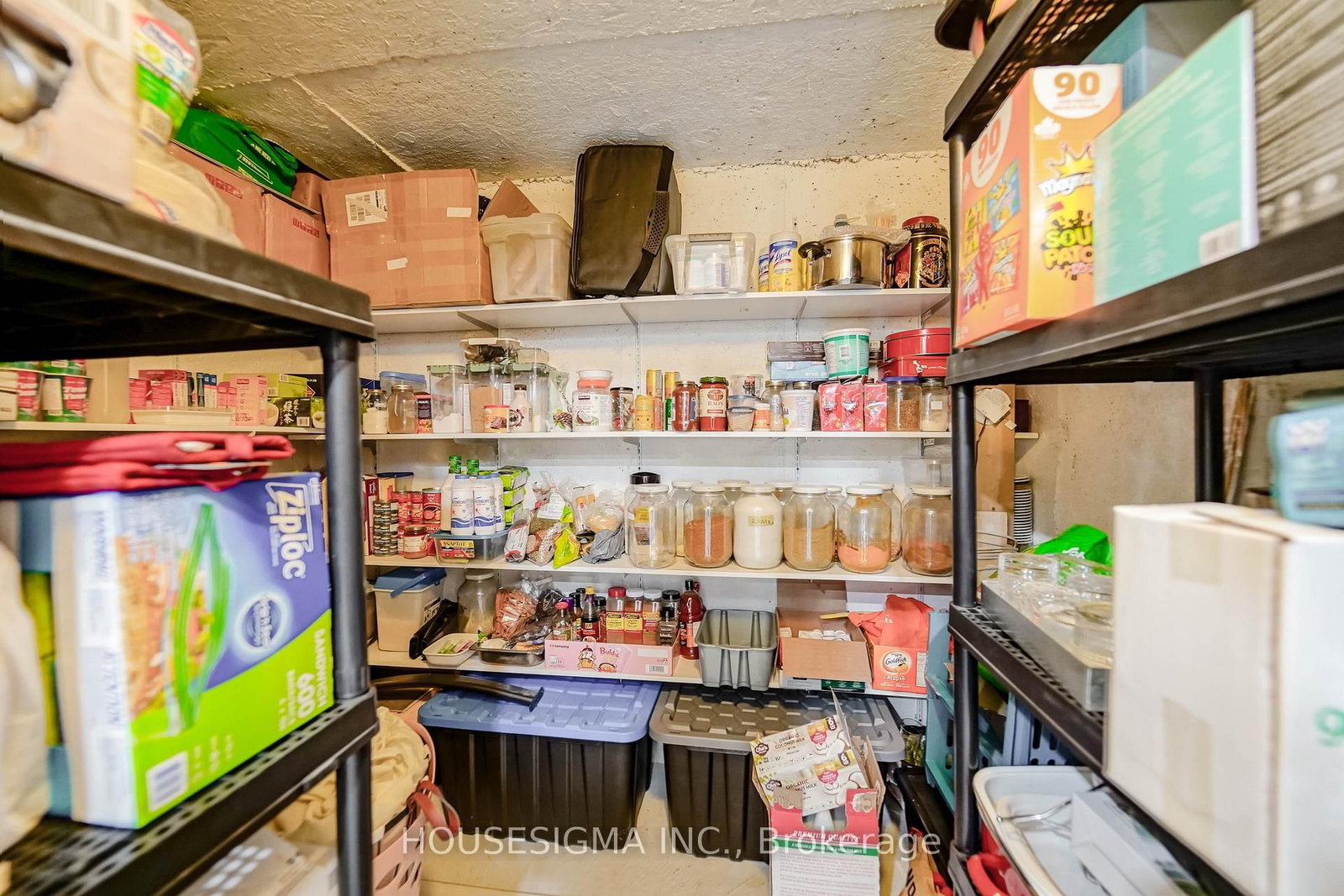 Detached House for sale at 49 Mount Pleasant Avenue, Whitby, Ontario, L1N 0E1 - Blue Grass Meadows - MLS: E12895802