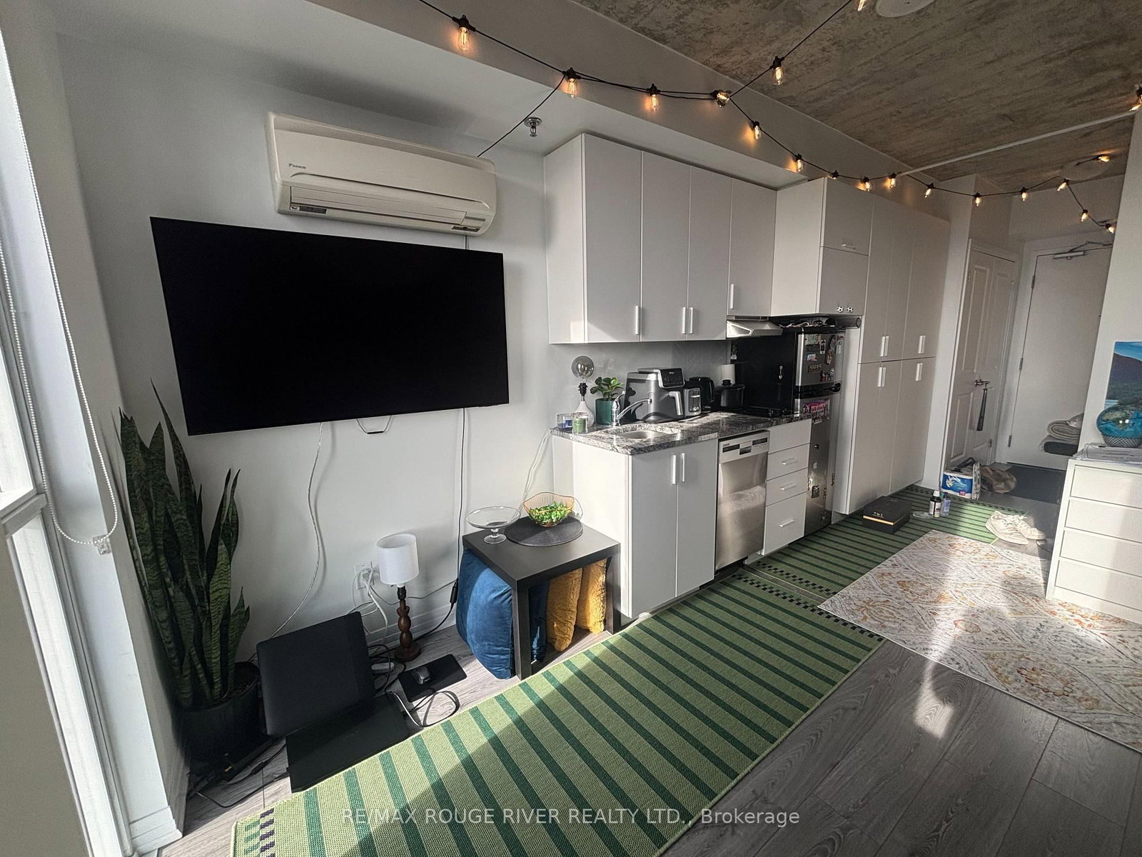 1900 Simcoe Street N, Unit 536 - Photo 15