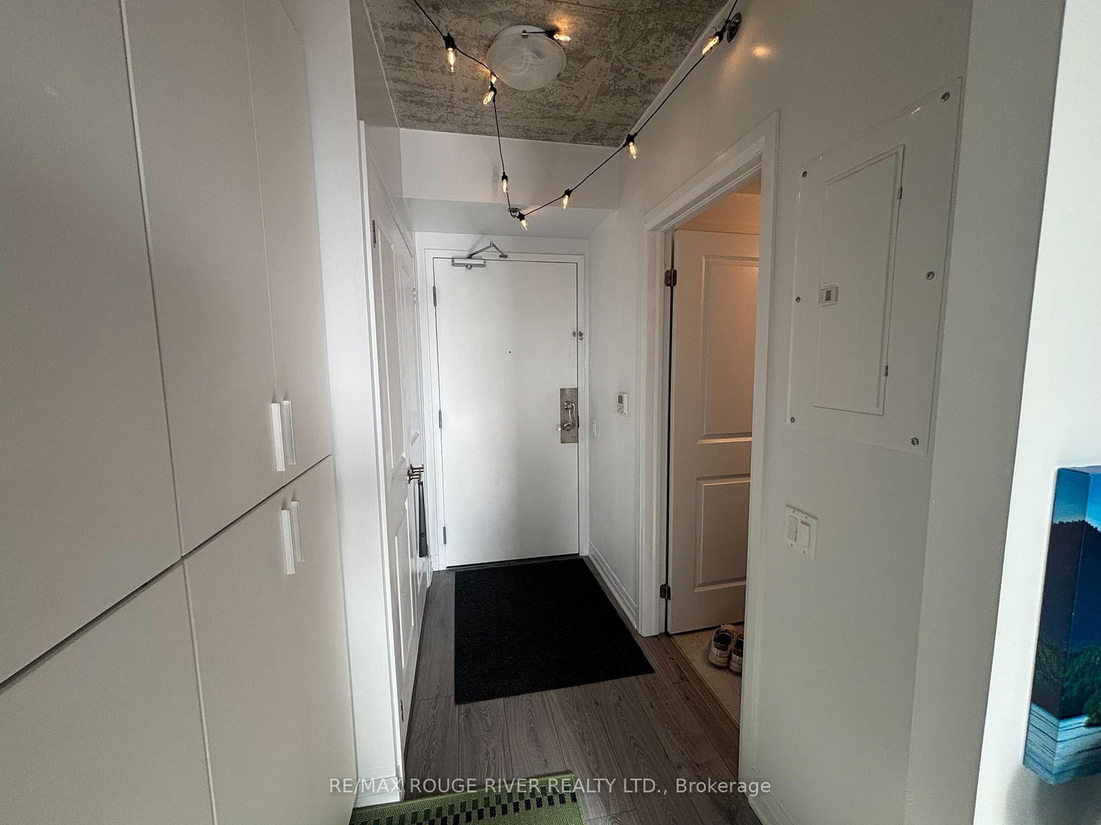 1900 Simcoe Street N, Unit 536 - Photo 25