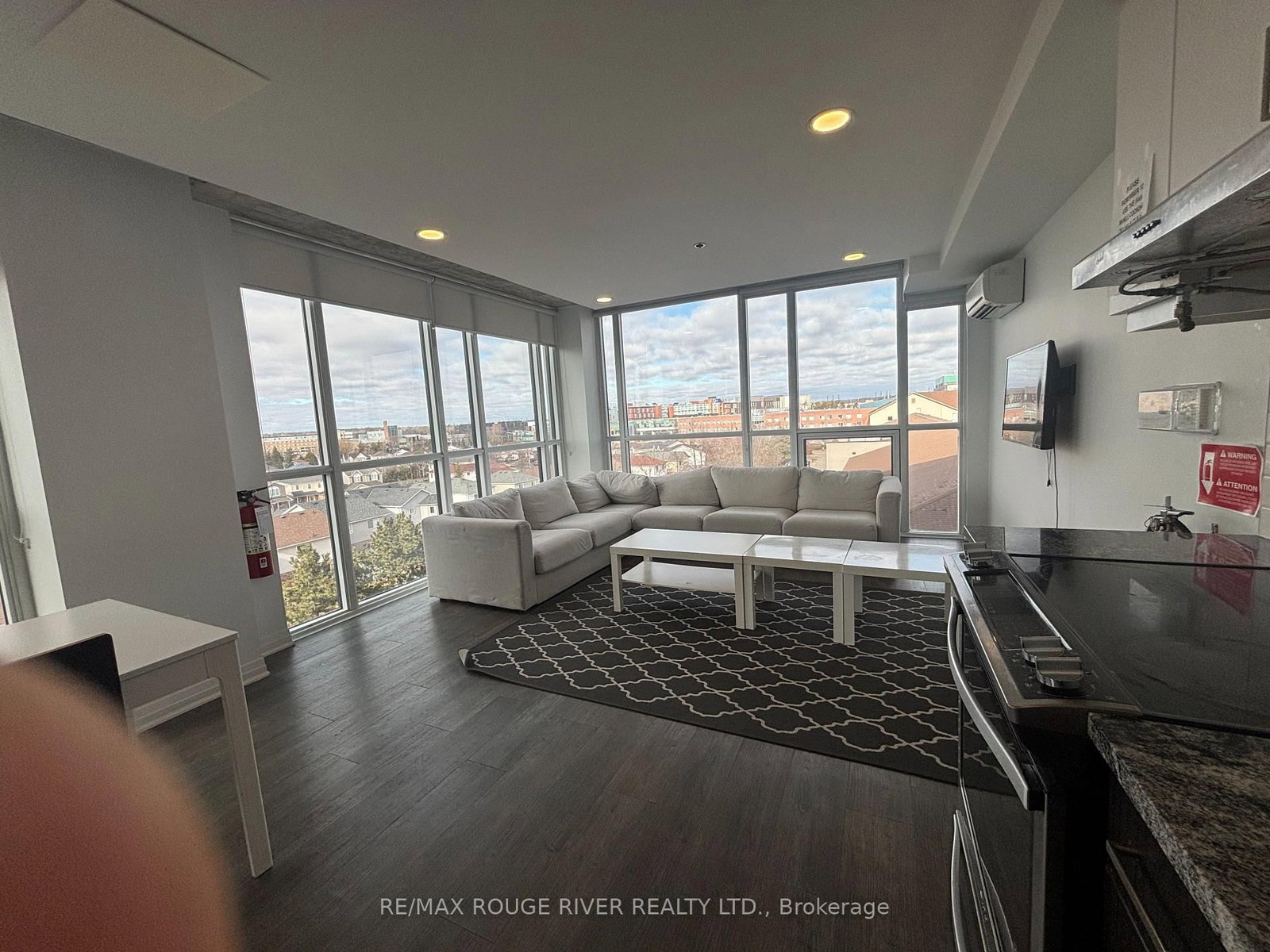 1900 Simcoe Street N, Unit 536 - Photo 29