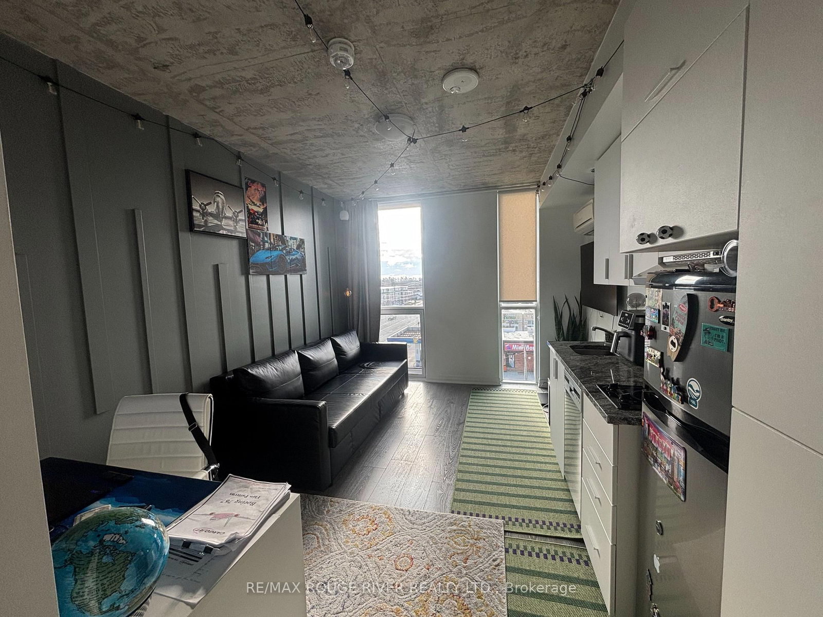 1900 Simcoe Street N, Unit 536 - Photo 7