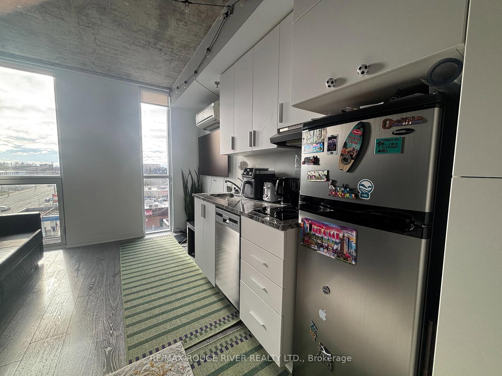 1900 Simcoe Street N, Unit 536 - Photo 9