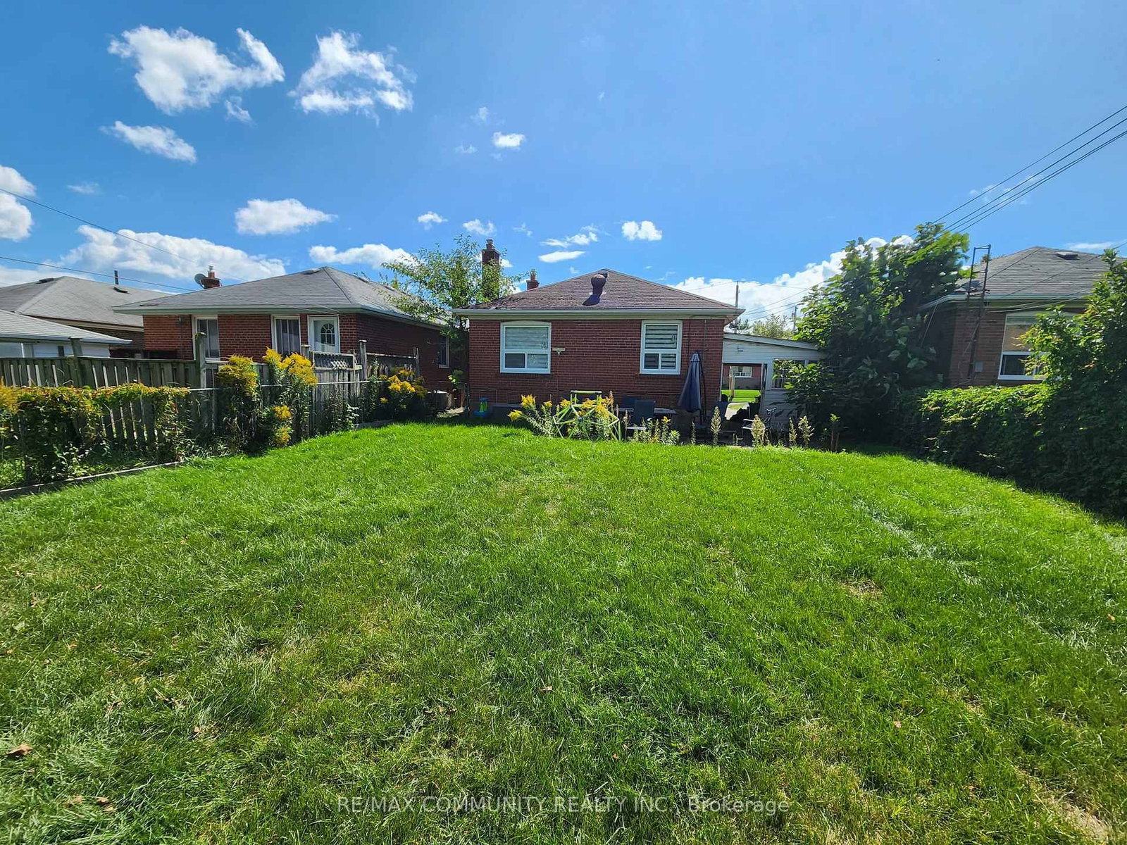 Detached House for lease at 60 Gully Drive, Toronto, Ontario, M1K 4W4 - Bendale - MLS: E12896310