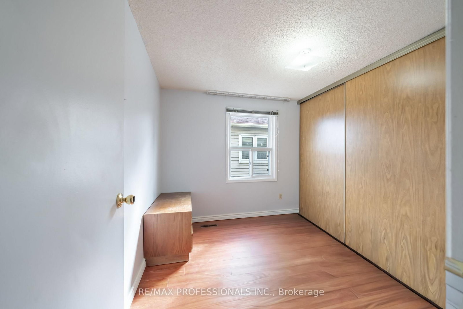 Detached House sold at 23 Jacob Fisher Drive, Toronto, Ontario, M1B 4K3 - Malvern - MLS: E12896374