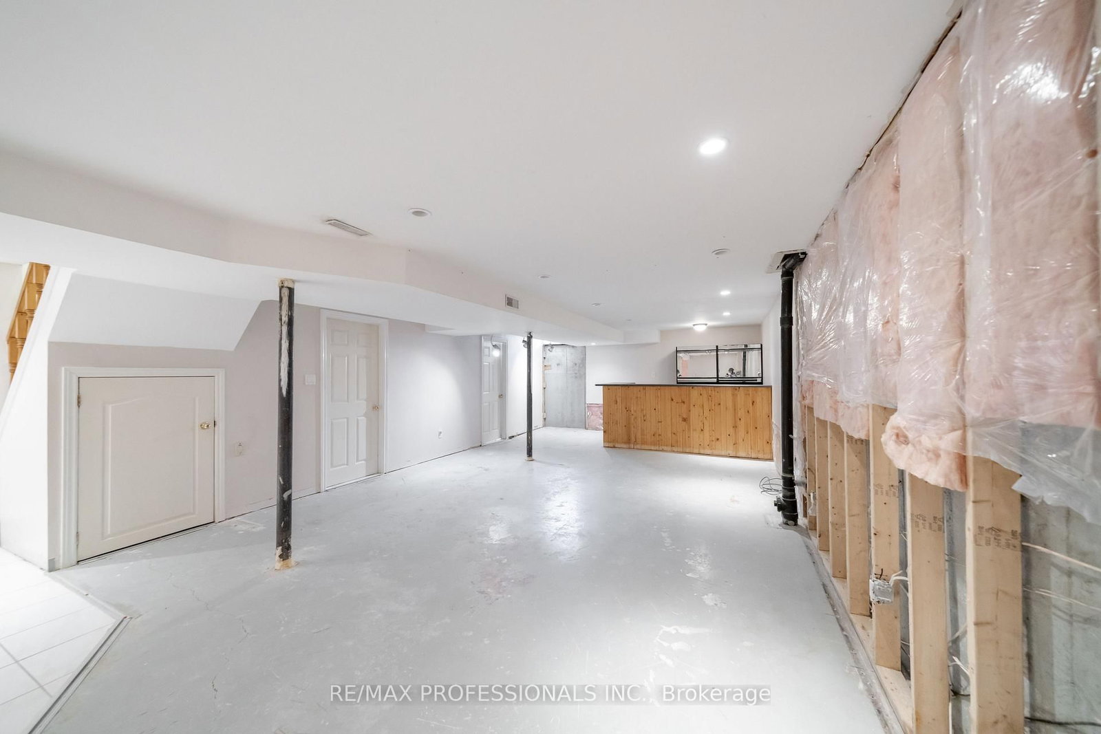 Detached House sold at 23 Jacob Fisher Drive, Toronto, Ontario, M1B 4K3 - Malvern - MLS: E12896374