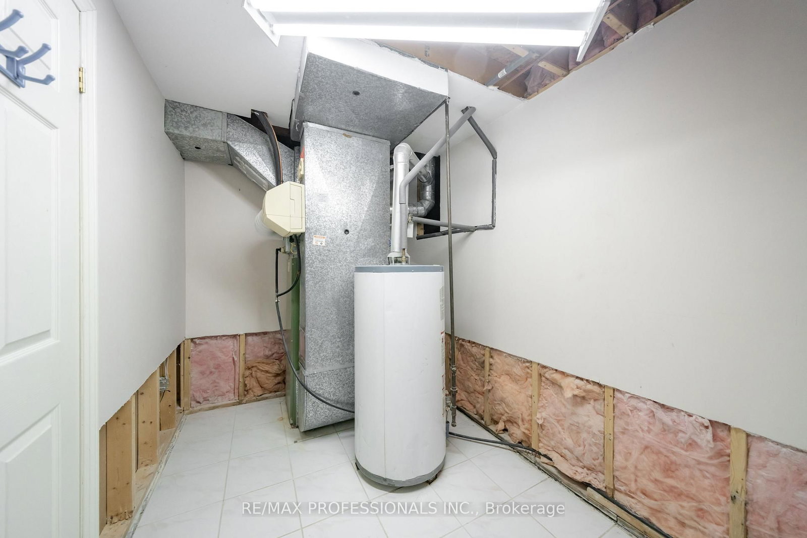 Detached House sold at 23 Jacob Fisher Drive, Toronto, Ontario, M1B 4K3 - Malvern - MLS: E12896374