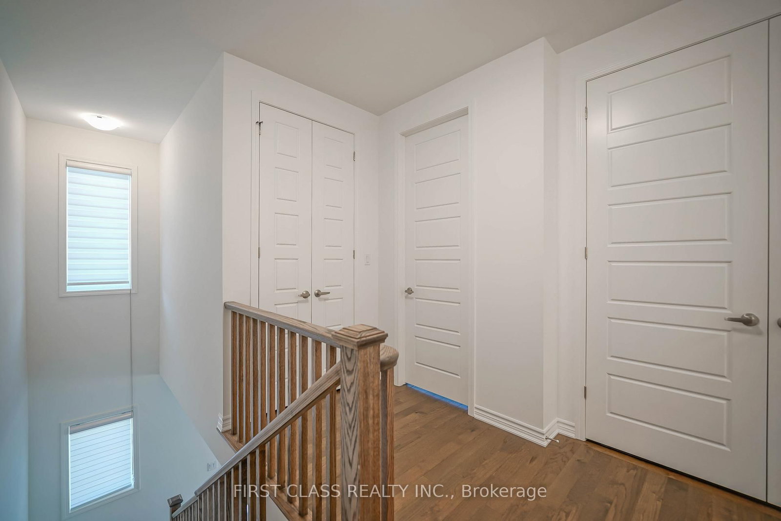 1913 Narcissus Gardens • Pickering, ON photo 17