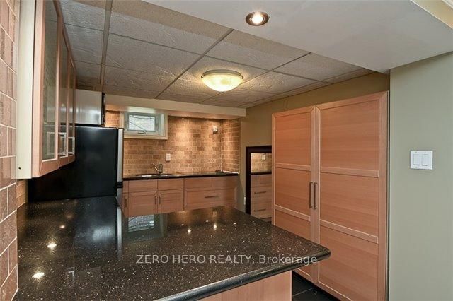291 Richmond Street E, Unit Basement - Photo 4