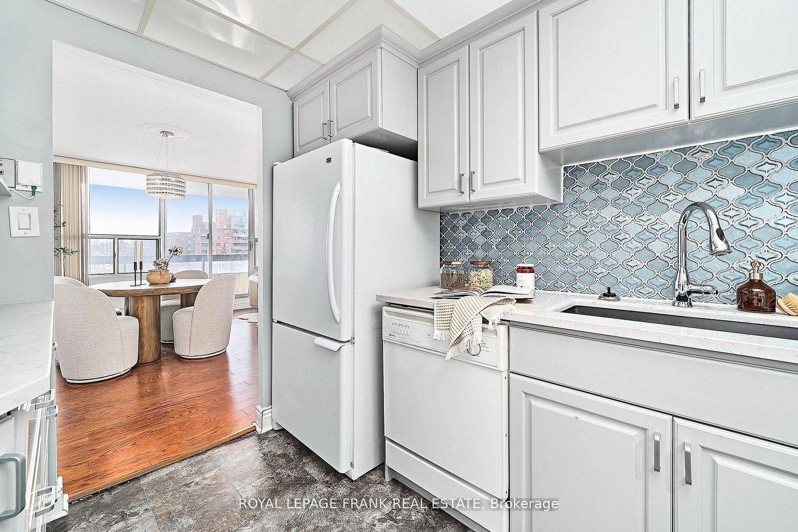 55 William Street E, Unit 505 - Photo 12