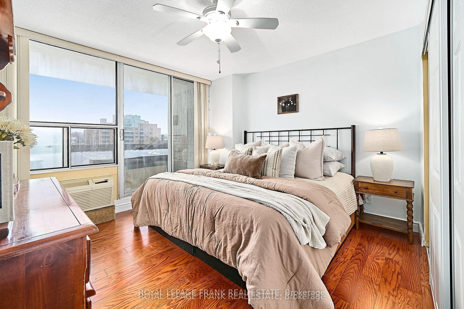 55 William Street E, Unit 505 - Photo 15