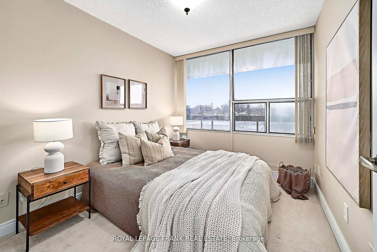 55 William Street E, Unit 505 - Photo 16