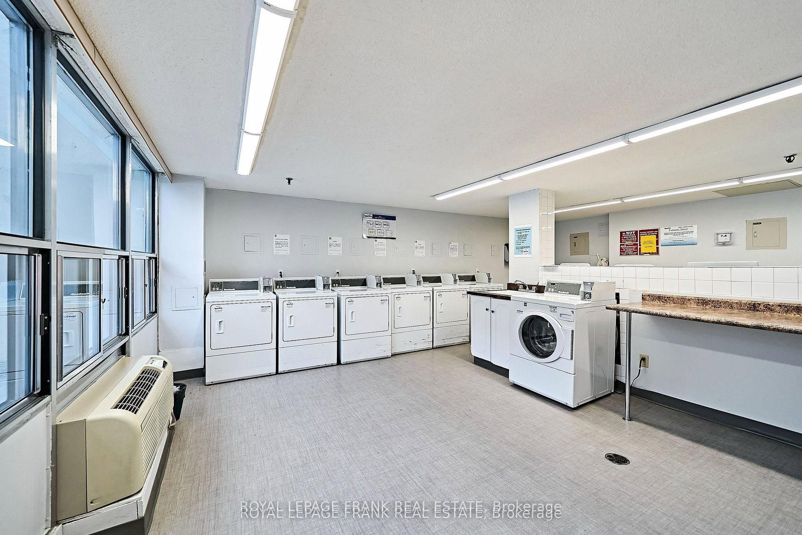 55 William Street E, Unit 505 - Photo 18