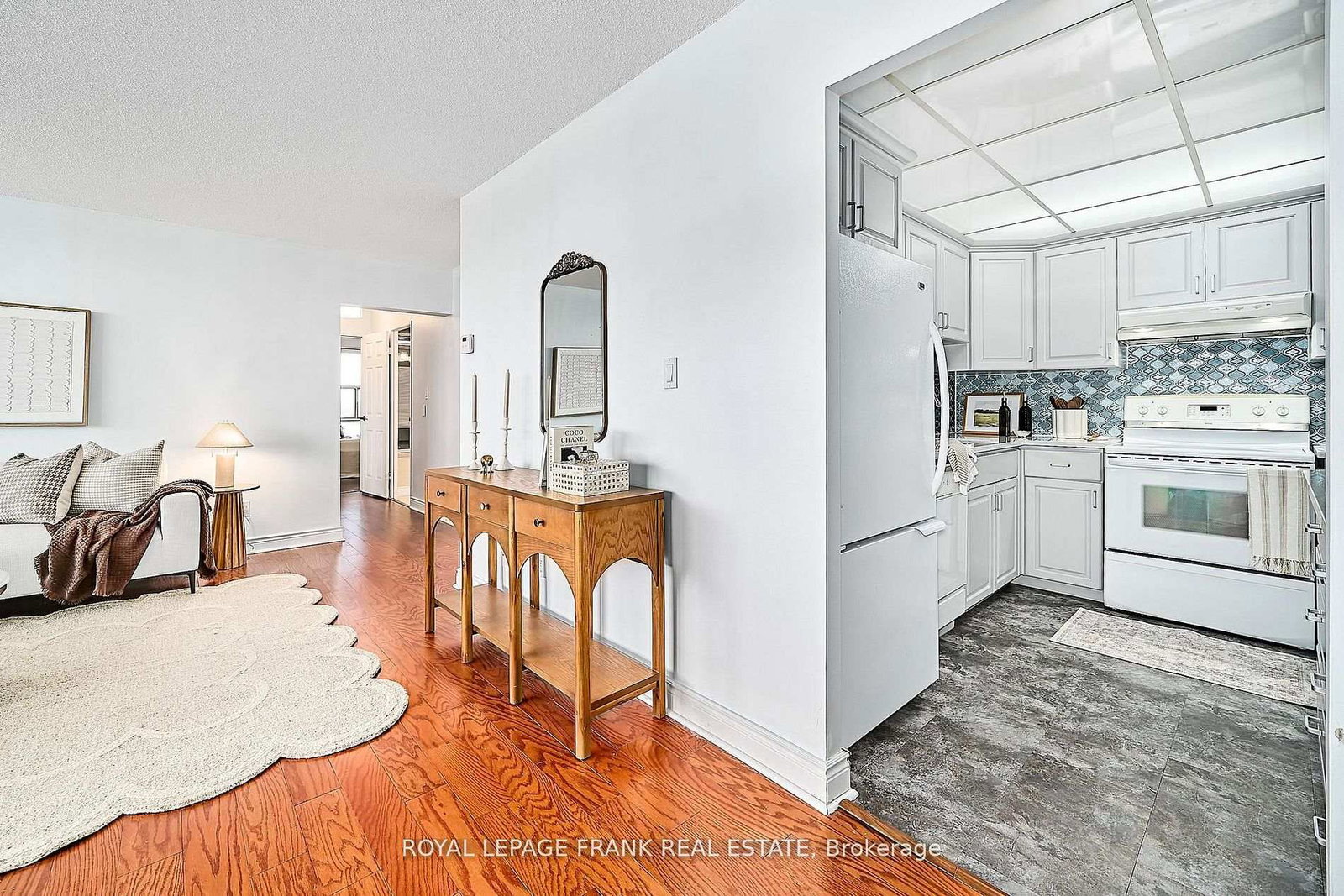 55 William Street E, Unit 505 - Photo 9