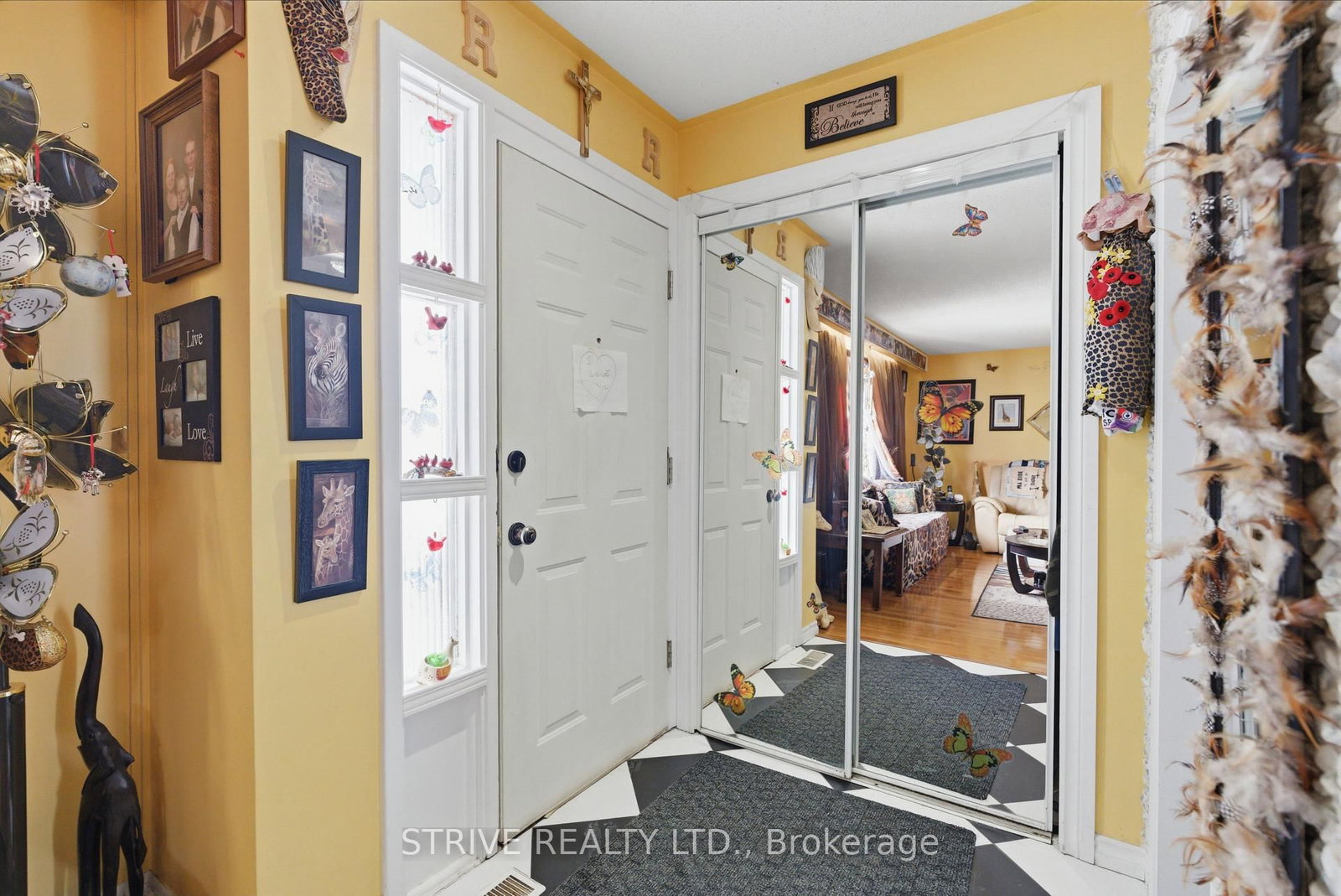 Listing Image 3