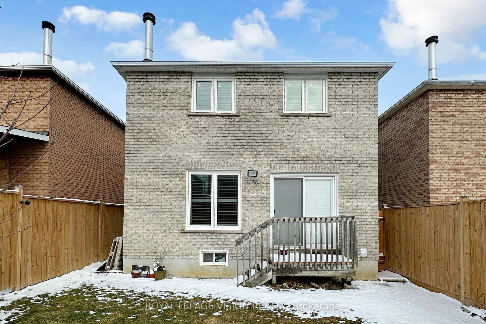 Detached House for sale at 1855 Ashford Drive, Pickering, Ontario, L1V 6E1 - Village East - MLS: E12902128