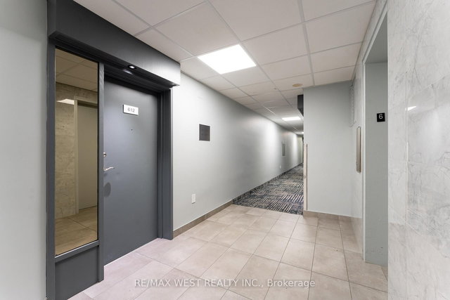 612 - 4062 Lawrence Avenue E