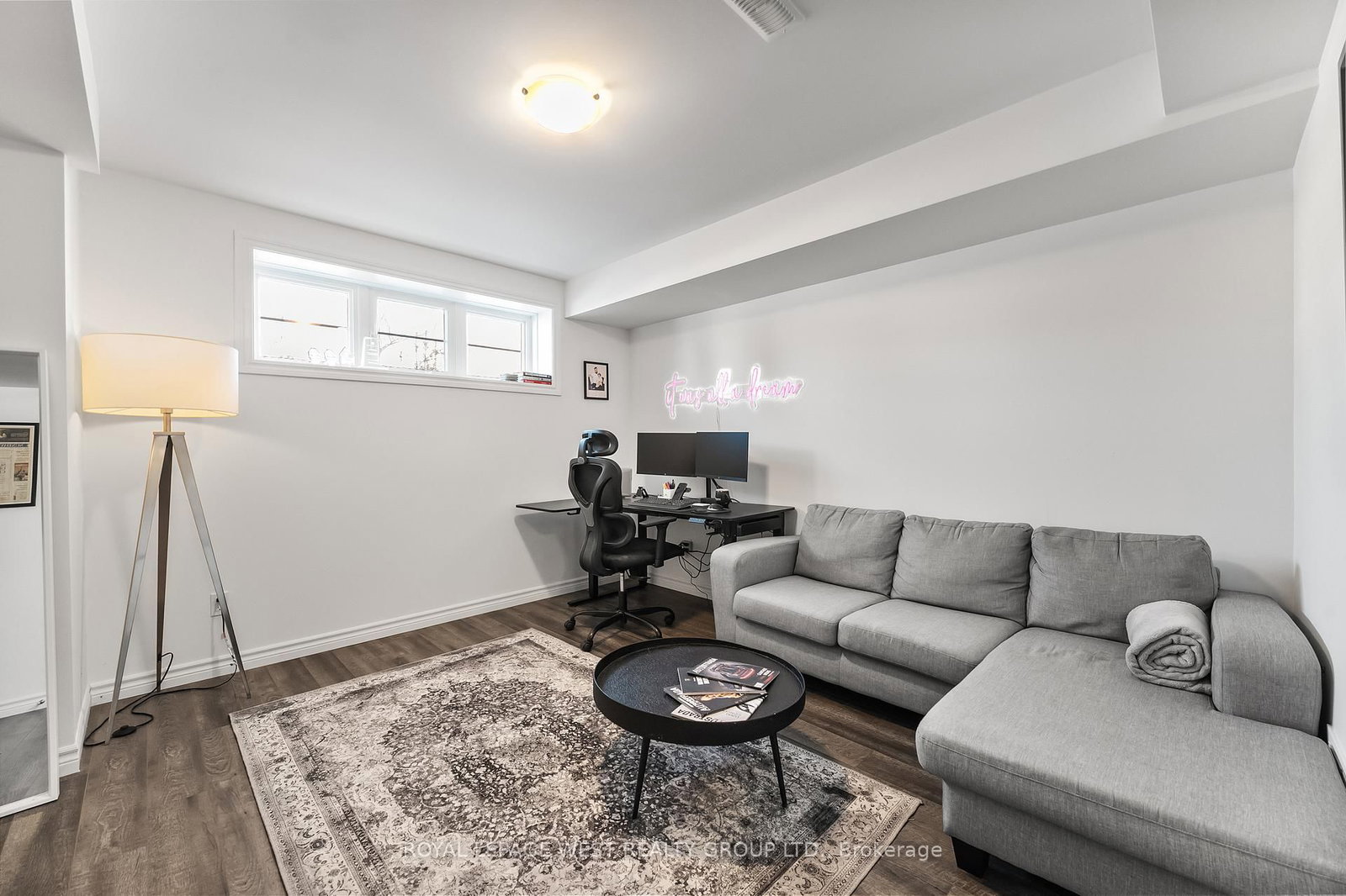 Townhouse for sale at 15 Shand Lane, Scugog, Ontario, L9L 0C7 - Port Perry - MLS: E12903124