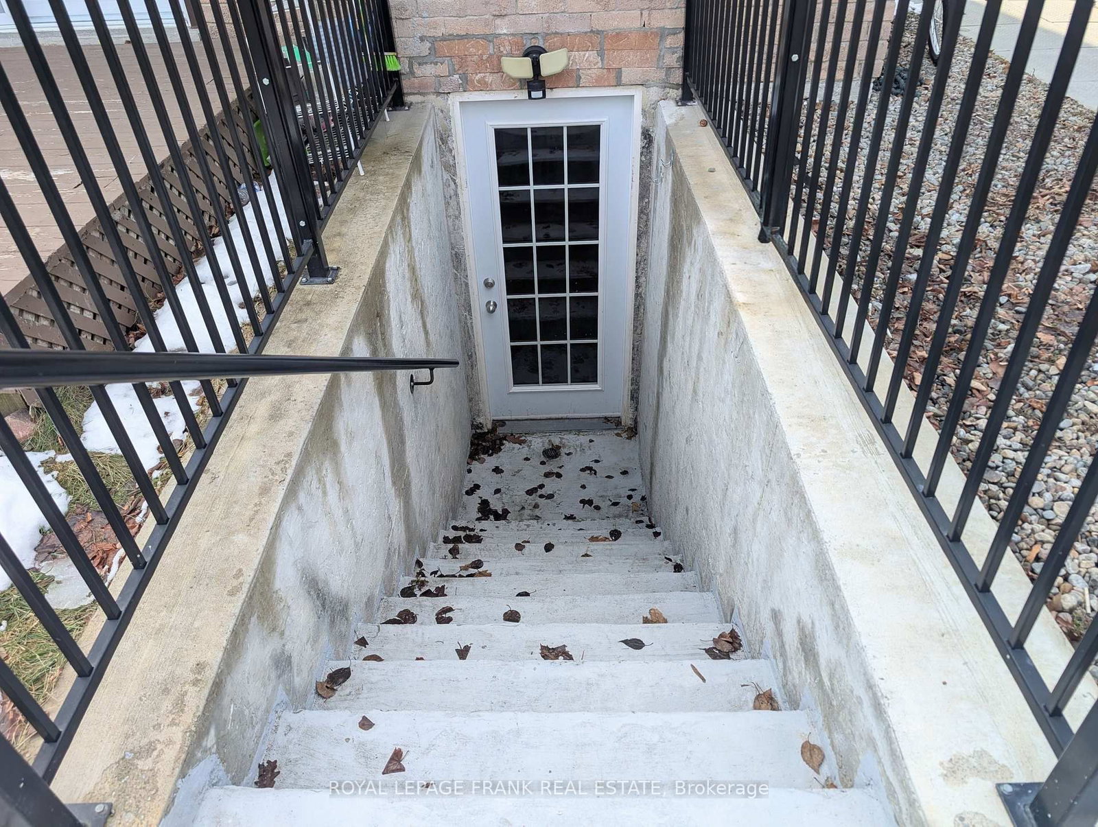 99 Robinson Crescent, Unit BSMT - Photo 3