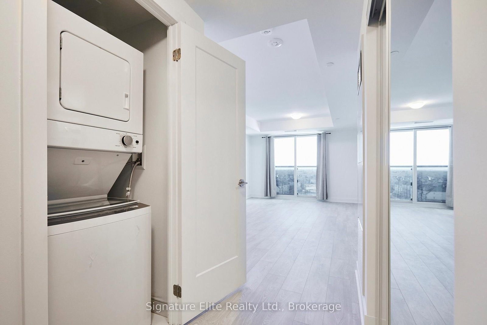 2545 Simcoe Street N, Unit 809 - Photo 12