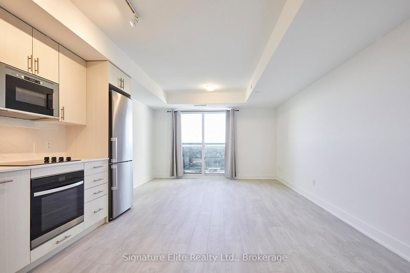 809 - 2545 Simcoe St N, Oshawa, L1H 7K4 | Image 3