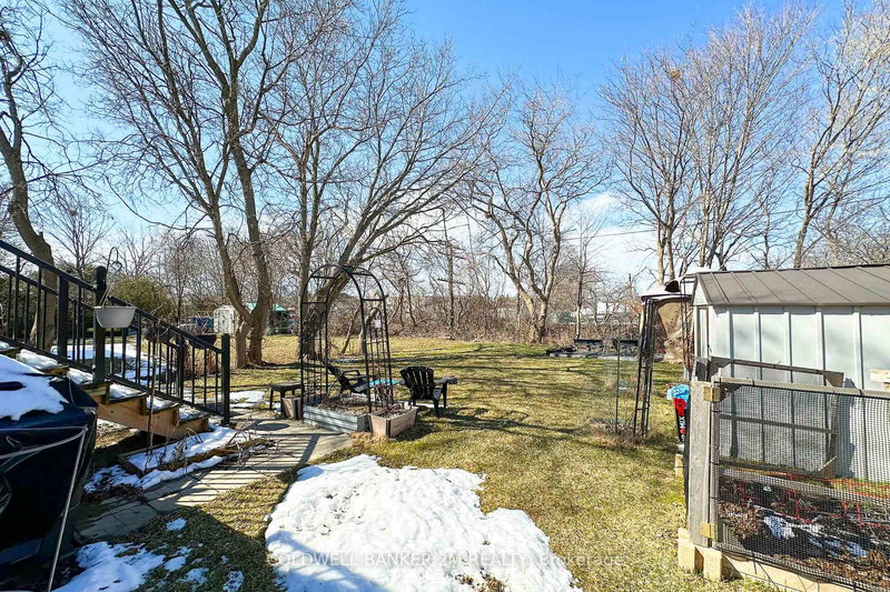 2 - 230 Annis St, Oshawa, L1H 3P4 | Image 3